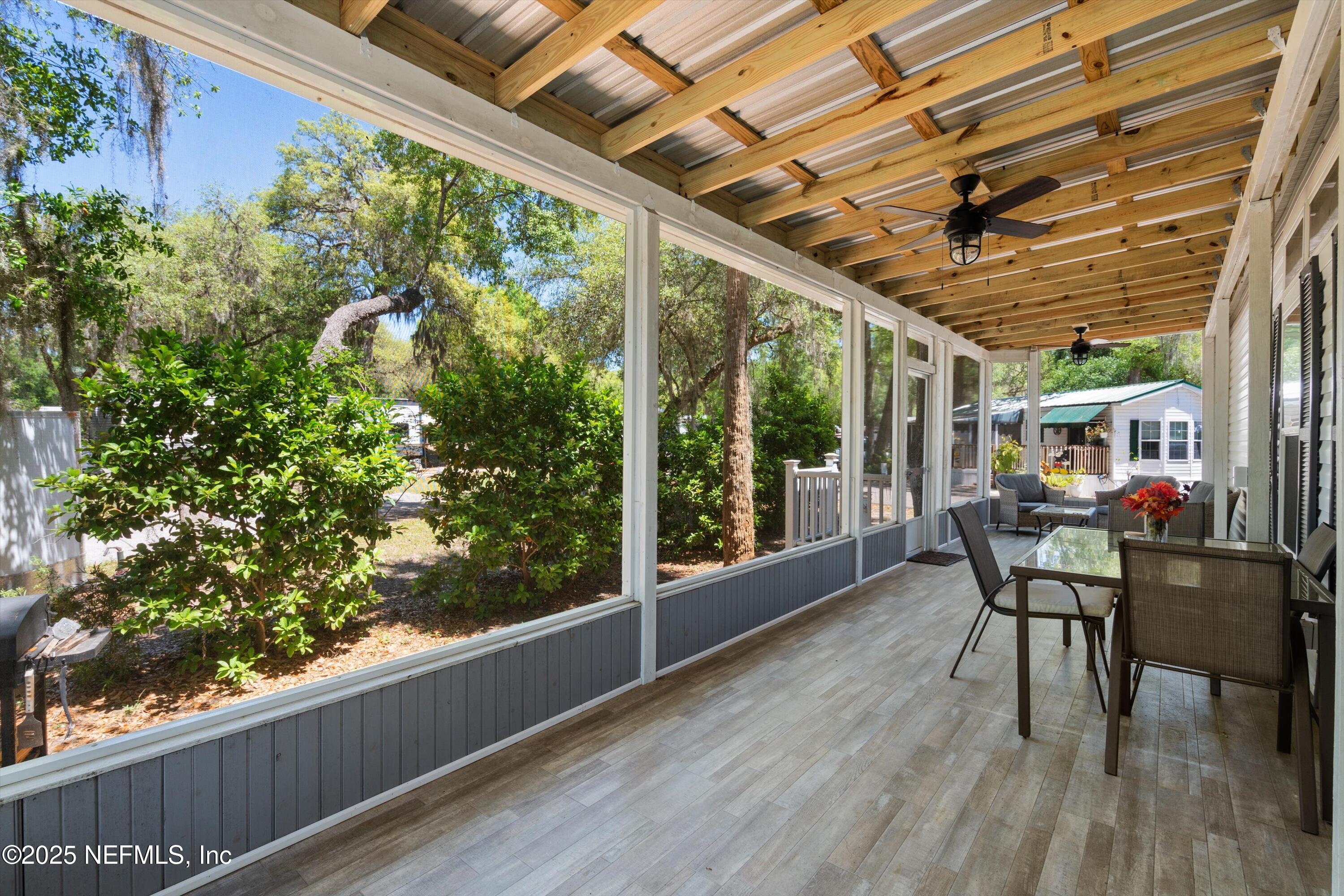 14058 Northeast 252nd Terrace Road Salt Springs, FL 32134 - Photo 20 of 36 Covered Patio