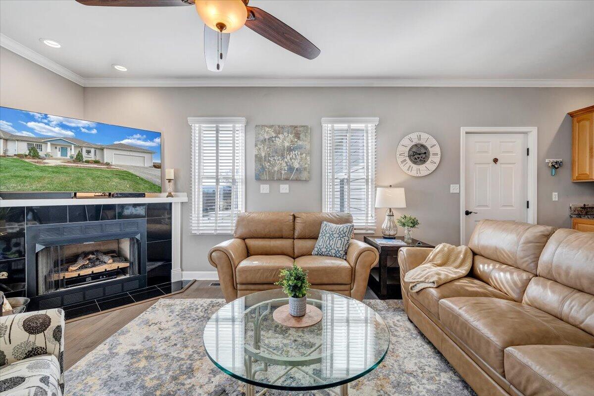 2302 Lake Retreat Road Huddleston, VA 24104 - Photo 15 of 71 15-MIB05644