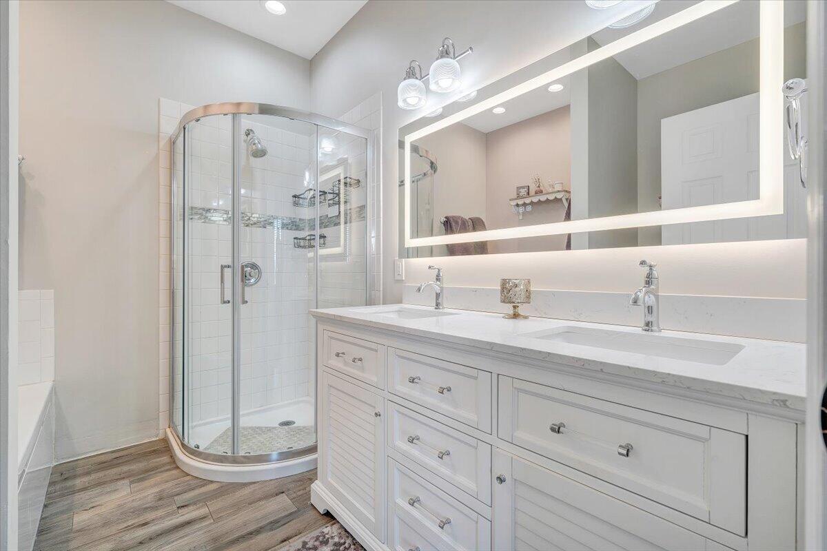 2302 Lake Retreat Road Huddleston, VA 24104 - Photo 23 of 71 23-MIB05551