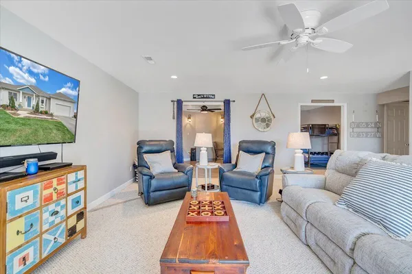$435,000 | 2302 Lake Retreat Road, Huddleston, VA 24104