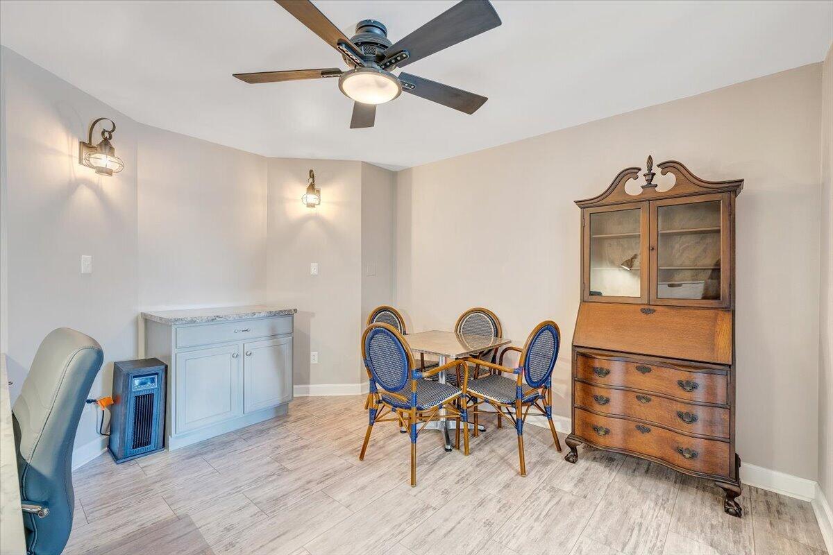 2302 Lake Retreat Road Huddleston, VA 24104 - Photo 38 of 71 38-MIB05584