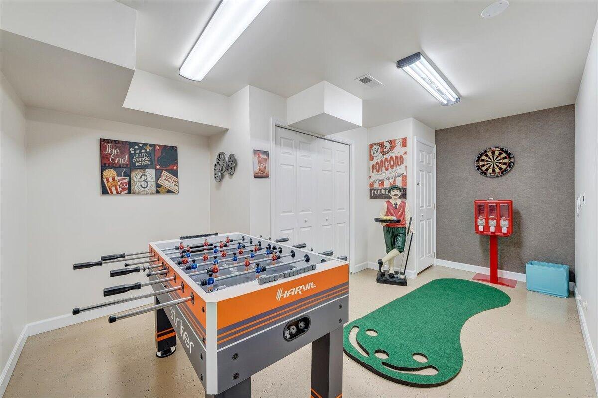 2302 Lake Retreat Road Huddleston, VA 24104 - Photo 43 of 71 43-MIB05611