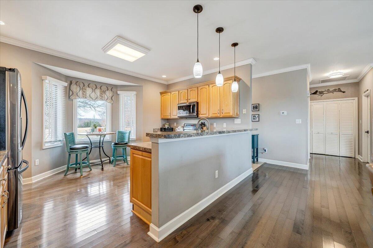 2302 Lake Retreat Road Huddleston, VA 24104 - Photo 6 of 71 06-MIB05683