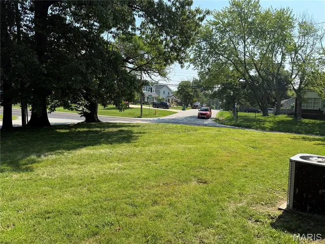 $31,900 | 1841 North Warson Road, St. Louis, MO 63114