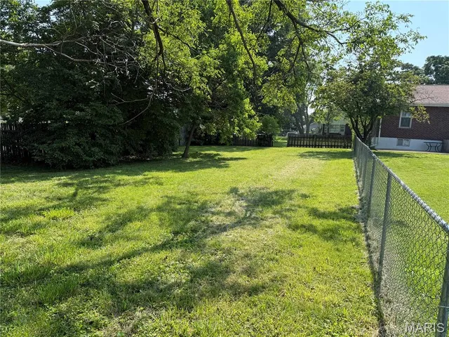 $31,900 | 1841 North Warson Road, St. Louis, MO 63114