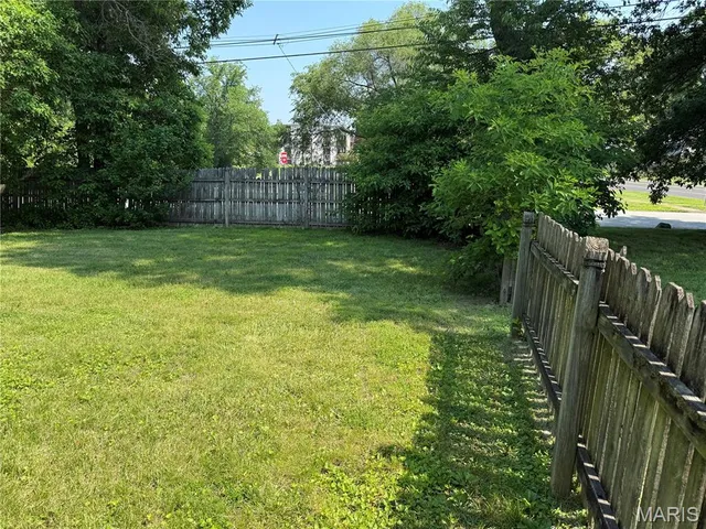 $31,900 | 1841 North Warson Road, St. Louis, MO 63114