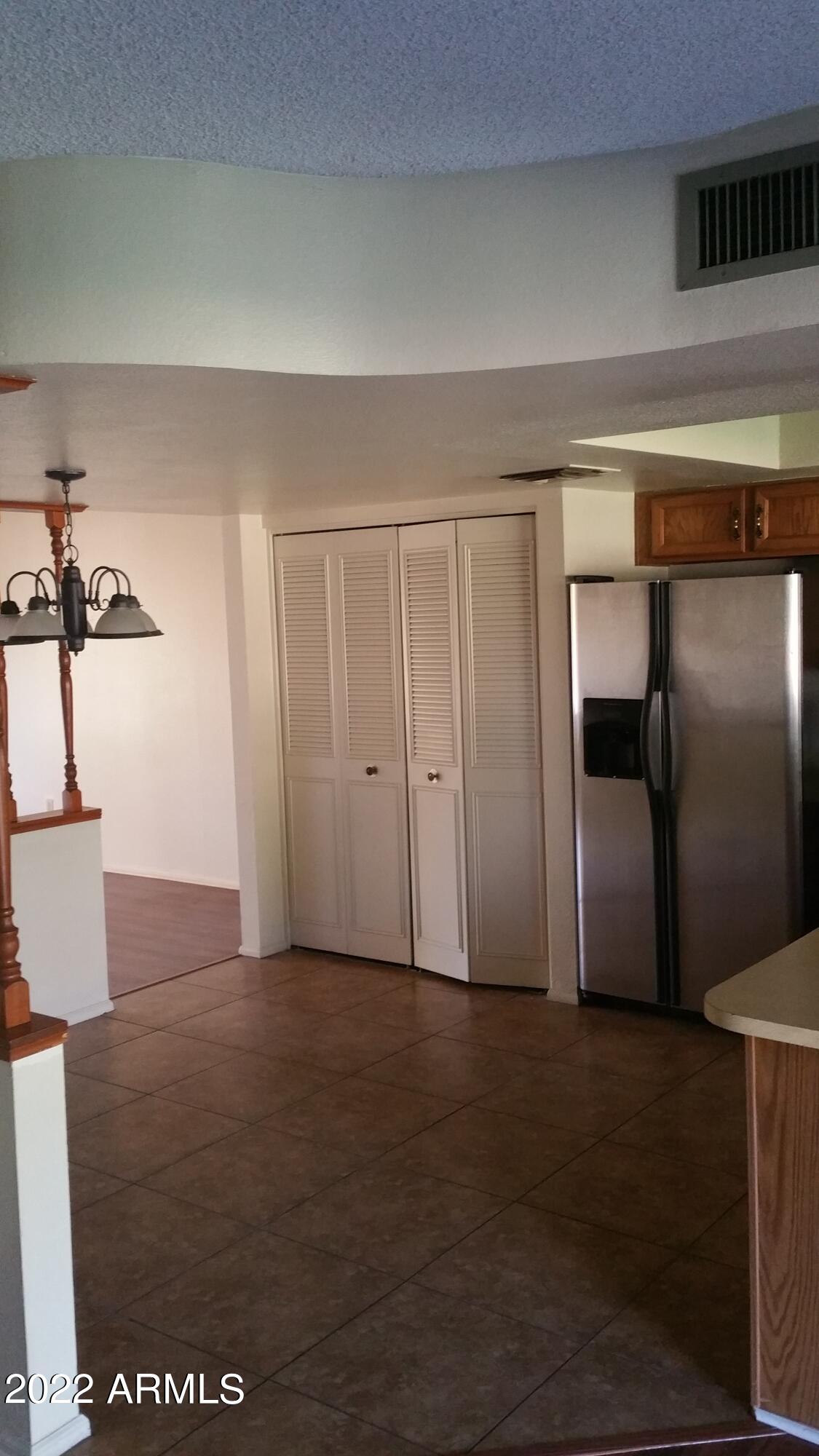 4312 East Pearce Road Phoenix, AZ 85044 - Photo 5 of 9 Dining Room