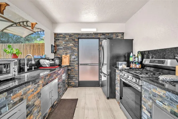 $4,500 | 252 Malibu Circle, Unit 252, Greenacres, FL 33413