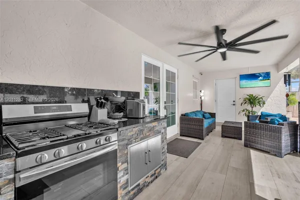 $4,500 | 252 Malibu Circle, Unit 252, Greenacres, FL 33413