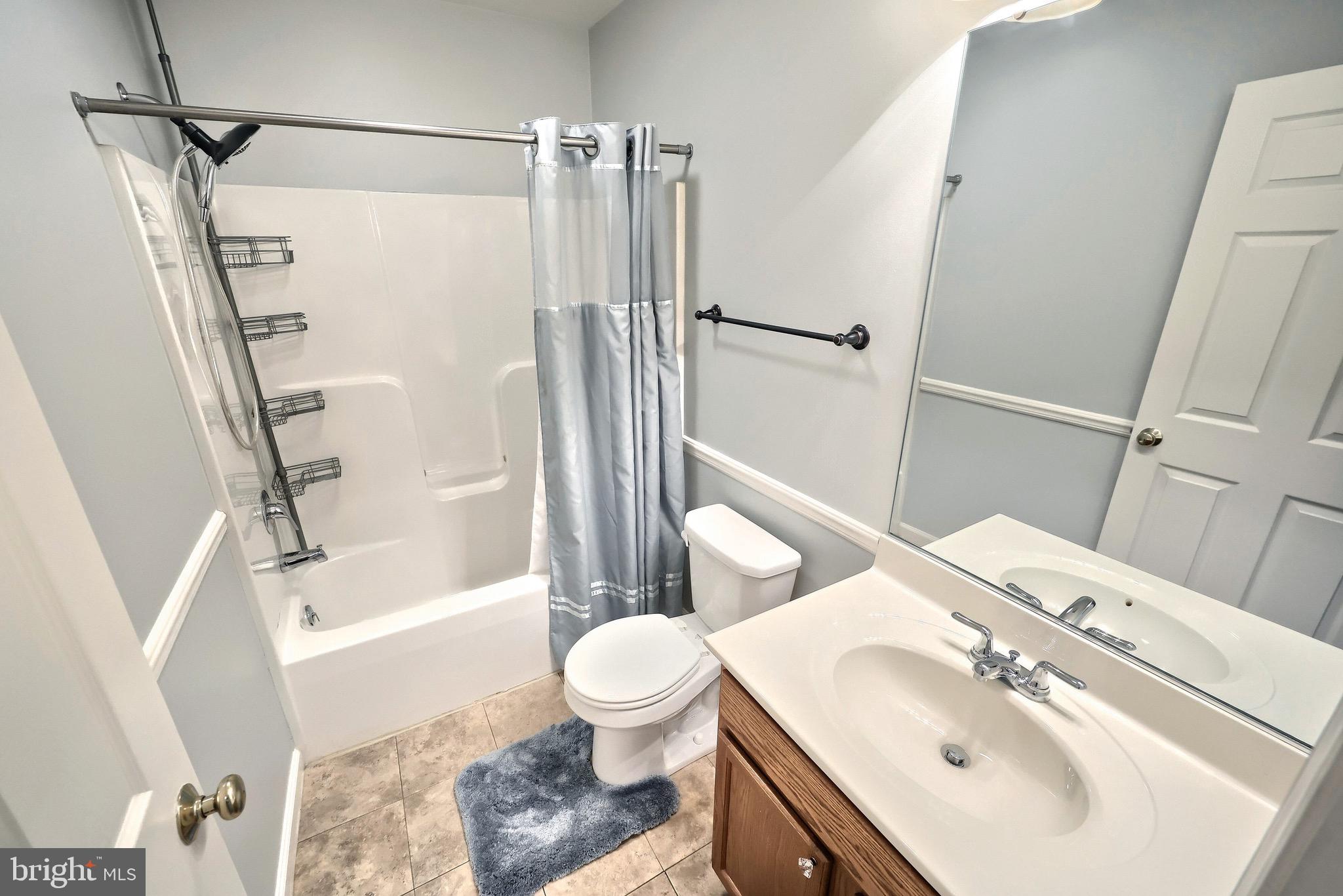 7170 Seneca Ridge Drive York, PA 17403 - Photo 17 of 27