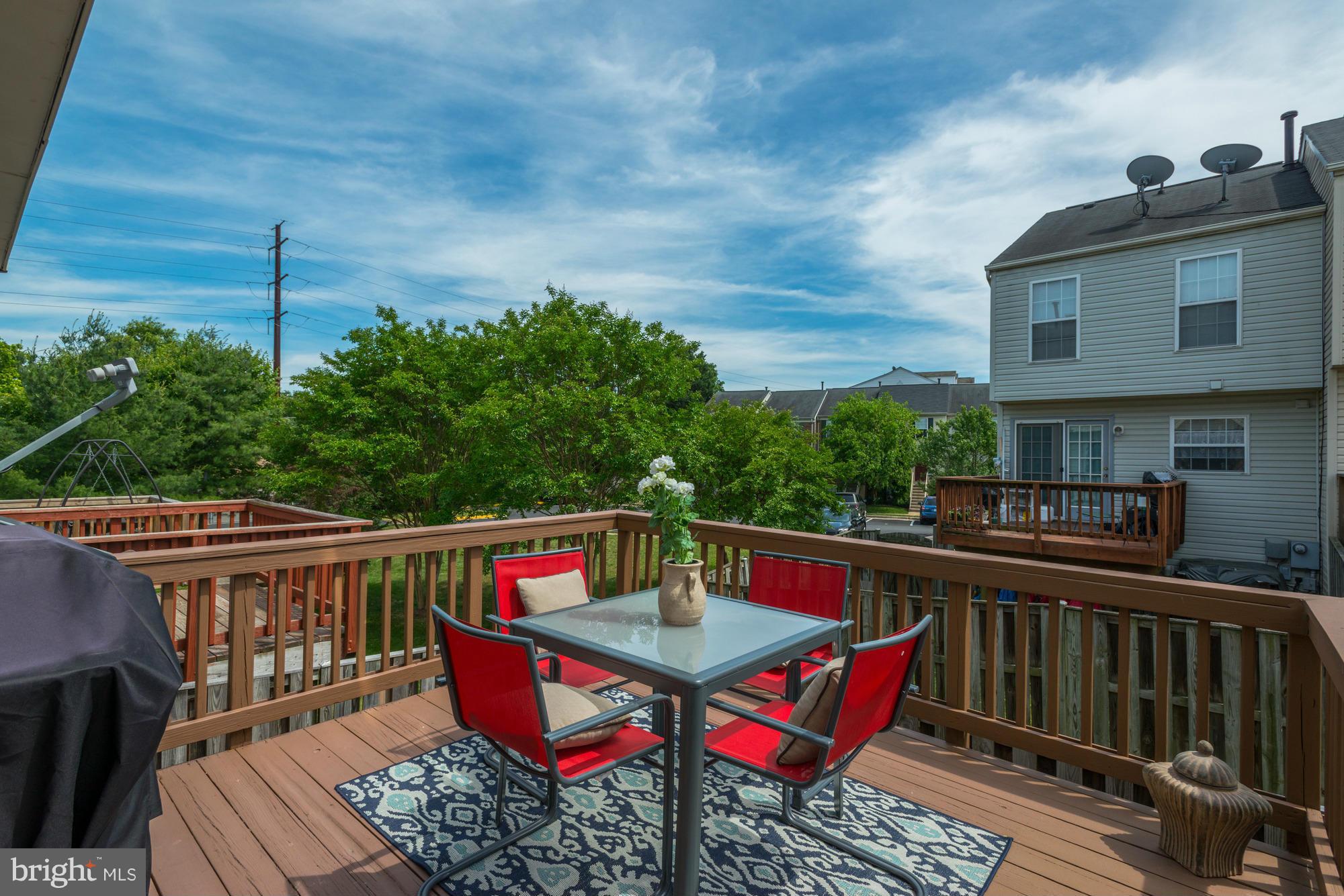 6379 Trips Way Springfield, VA 22150 - Photo 17 of 18 Exterior (Rear)