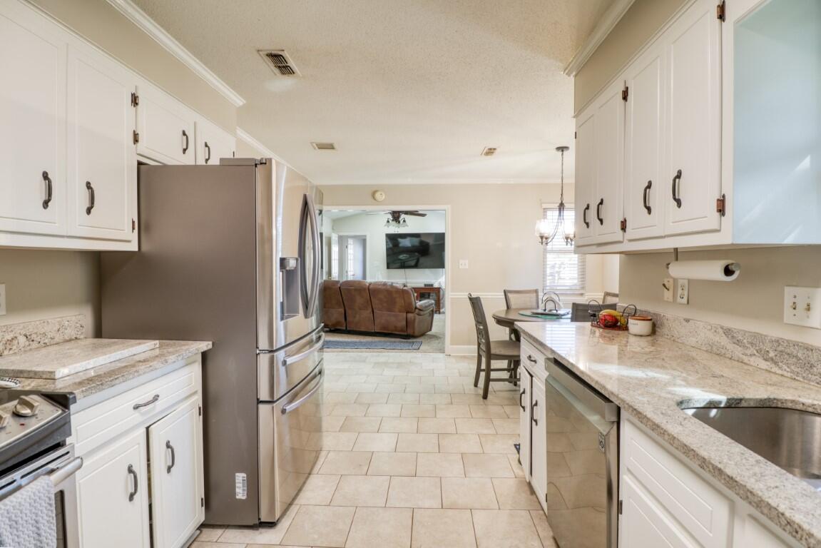 4151 Holly Road Martinez, GA 30907 - Photo 9 of 45 IMG_3880_hdr copy (Medium)