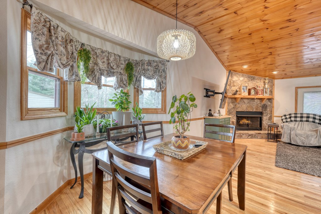 694 Hilltop Road Murphy, NC 28906 - Photo 12 of 60