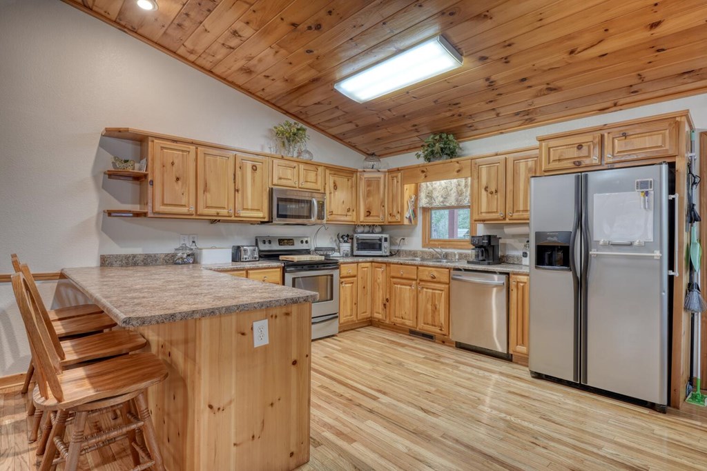 694 Hilltop Road Murphy, NC 28906 - Photo 7 of 60