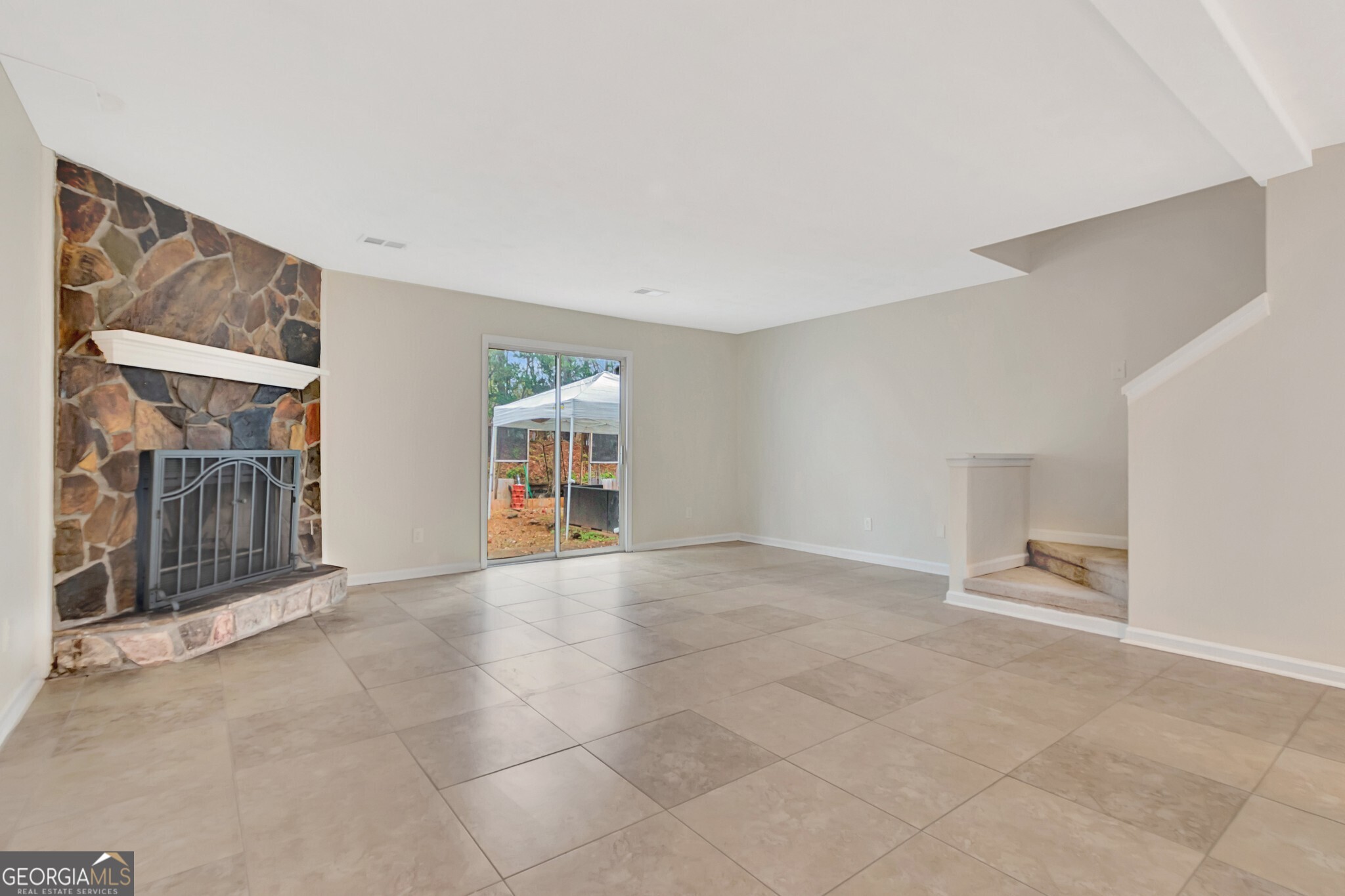 1946 Cornell Way Morrow, GA 30260 - Photo 16 of 31 a view of an empty room with a window