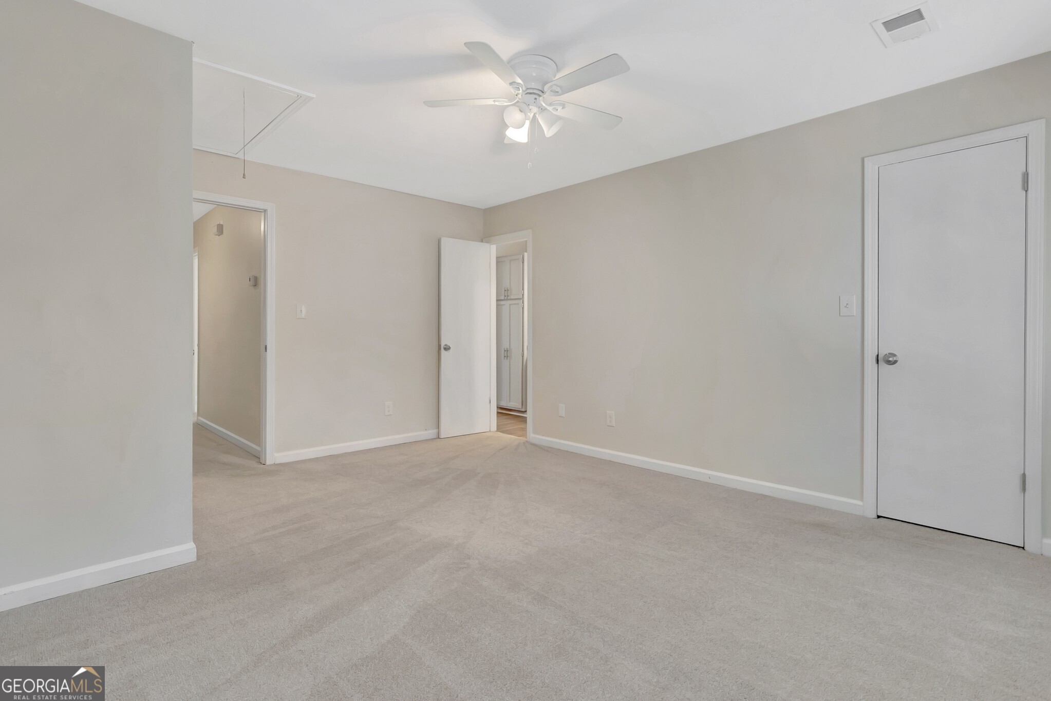 1946 Cornell Way Morrow, GA 30260 - Photo 22 of 31 a view of an empty room