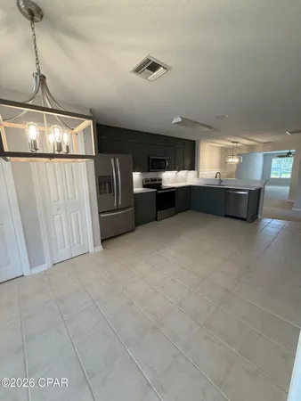 $2,000 | 187 Park Place, Panama City Beach, FL 32413