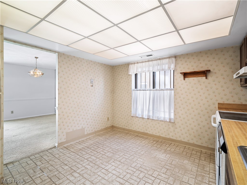 22946 Mastick Road, Unit 101 Cleveland, OH 44126 - Photo 12 of 34
