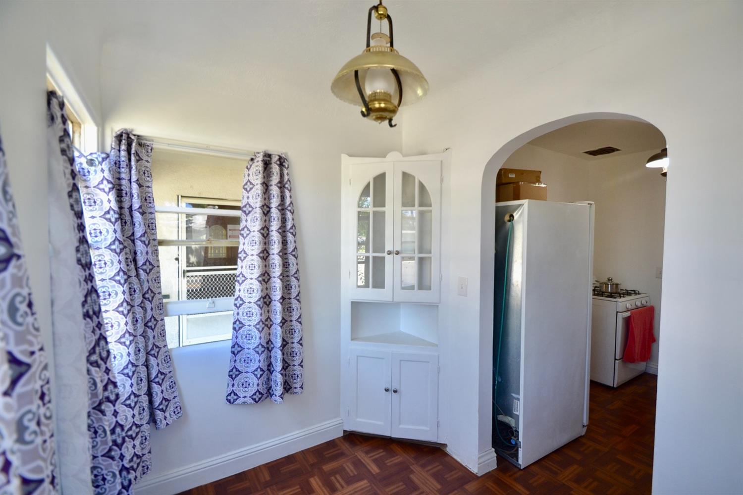 118 West Myrtle Avenue Reedley, CA 93654 - Photo 11 of 26 Gallery Image 11