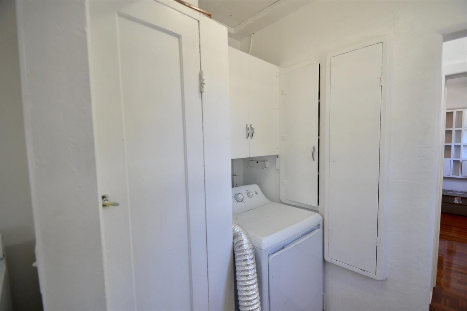 118 West Myrtle Avenue Reedley, CA 93654 - Photo 12 of 26 Gallery Image 12