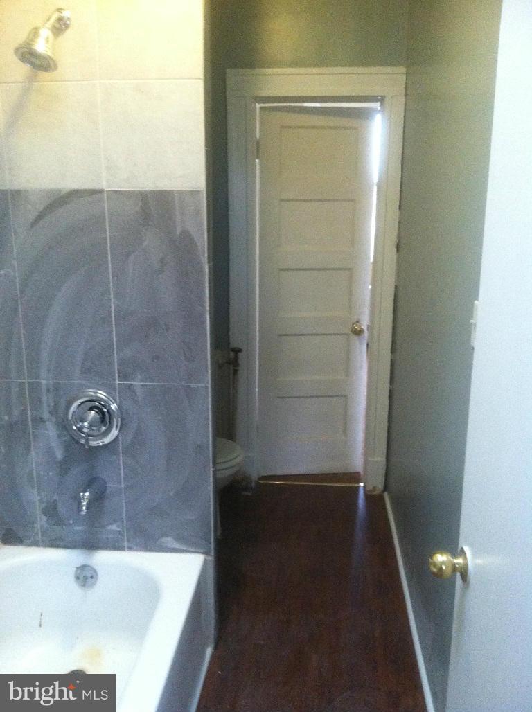 508 Rappolla Street Baltimore, MD 21224 - Photo 16 of 20 Bath