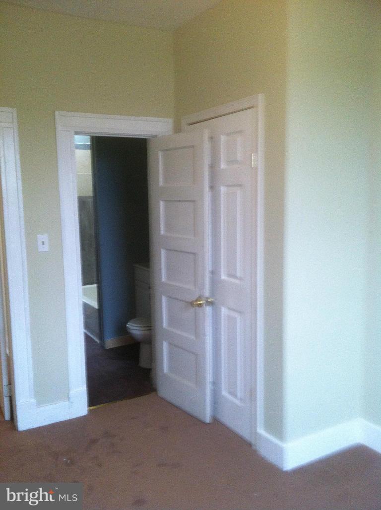 508 Rappolla Street Baltimore, MD 21224 - Photo 4 of 20 Interior (General)