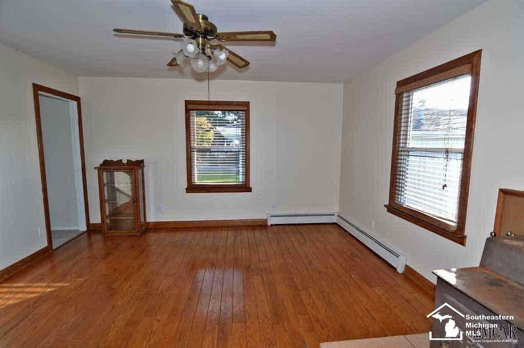 7057 Todd Road Temperance, MI 48182 - Photo 12 of 23 21396668-11.JPG