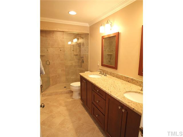 804 Bennington Drive Raleigh, NC 27615 - Photo 8 of 12 Master Bath/Spa