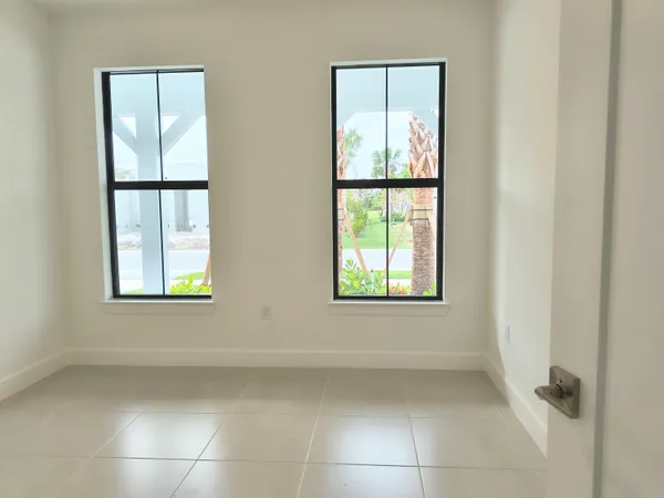 $3,800 | 4360 Mersin Ln Lake, Lake Worth, FL 33467