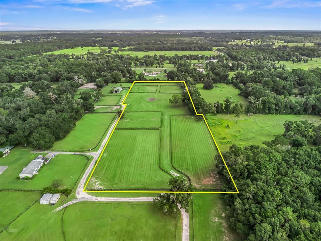 Northwest 100th Ocala, FL 34482 - Photo 5 of 17 an aerial view of a football ground