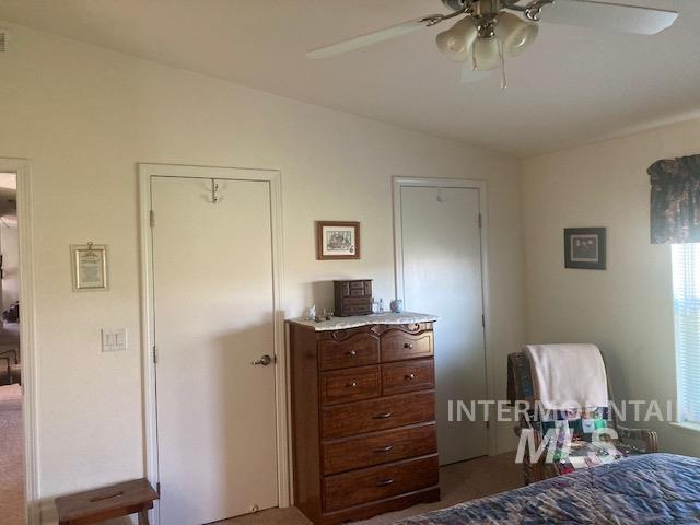 1095 County Road 70 Weiser, ID 83672 - Photo 17 of 44 Ceiling fan with integrated lighting