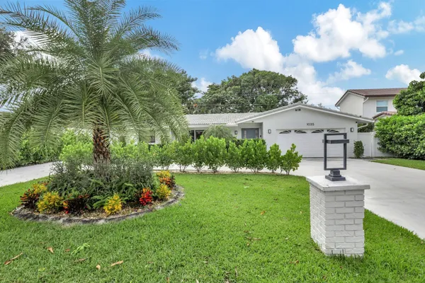 $9,000 | 1035 Northwest 5th Avenue, Boca Raton, FL 33432