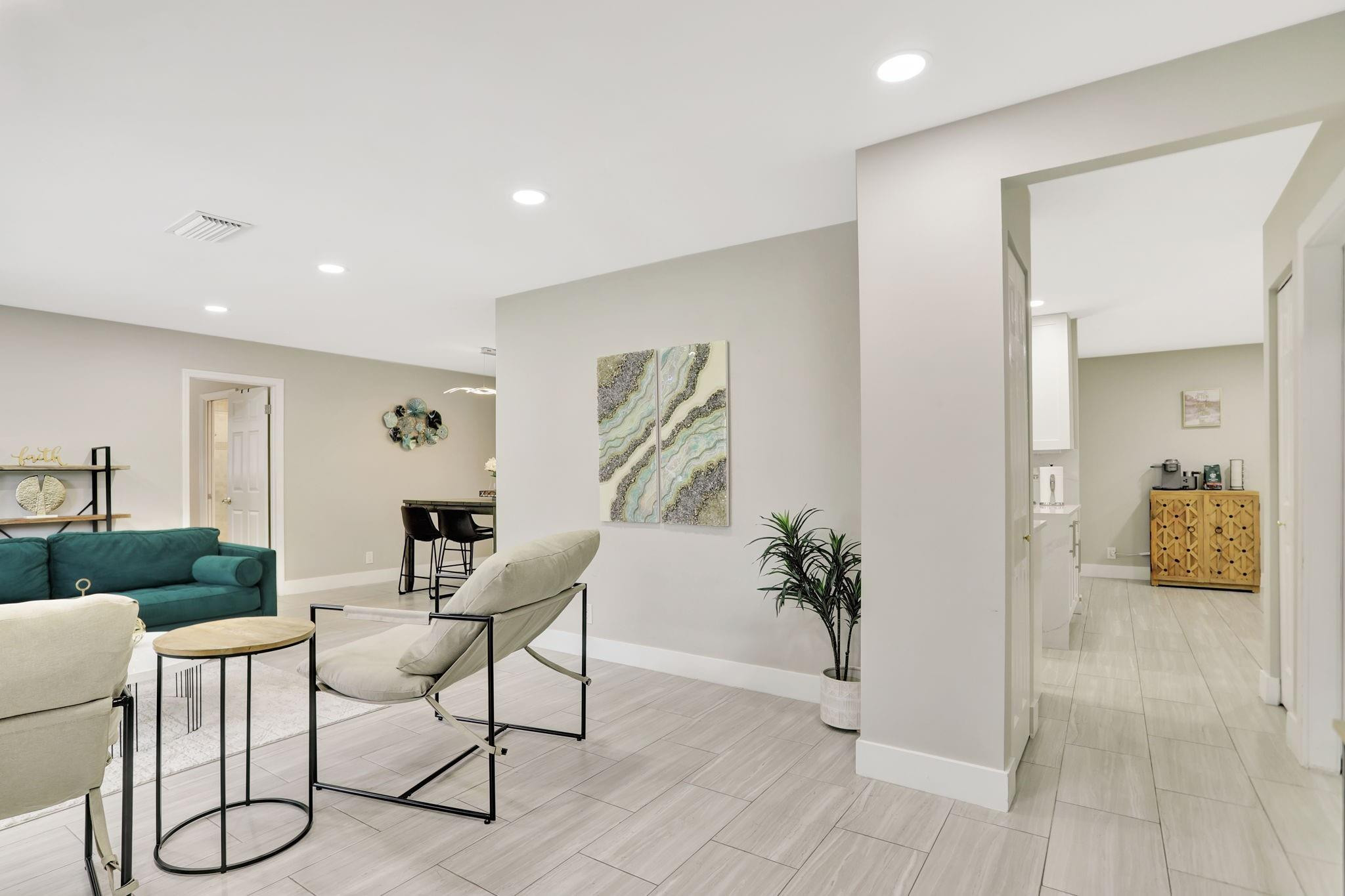 1035 Northwest 5th Avenue Boca Raton, FL 33432 - Photo 5 of 50 Photo 5