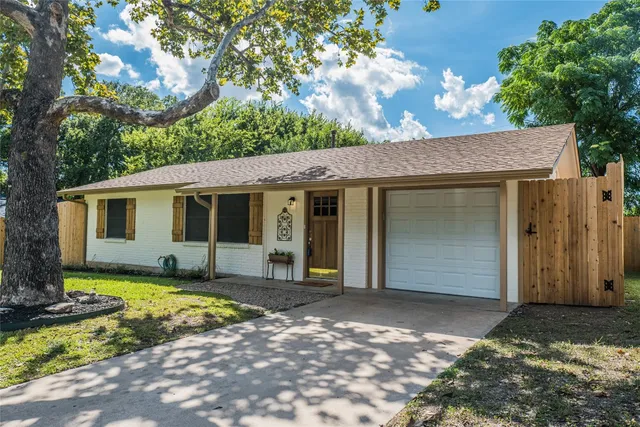 $2,200 | 9014 Slayton Drive, Austin, TX 78753
