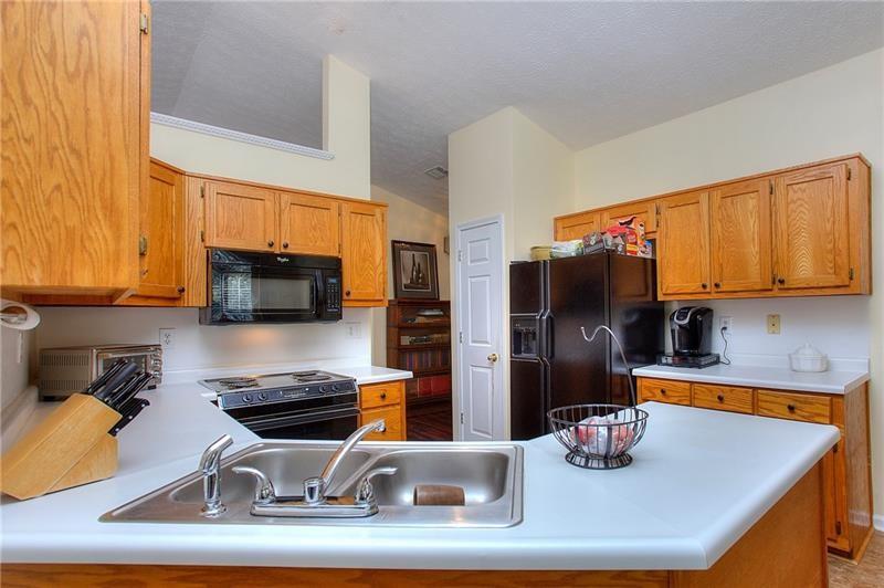 326 Cedar Ridge Drive Braselton, GA 30517 - Photo 12 of 28