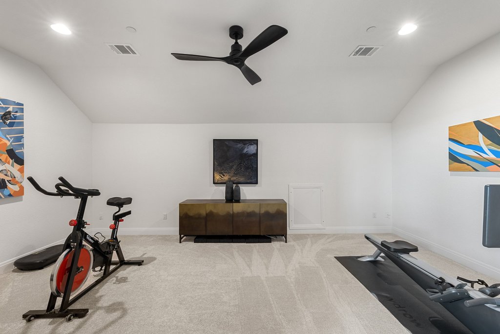 6900 Davenport Divide Road Austin, TX 78738 - Photo 29 of 40 Upstairs Flex Area