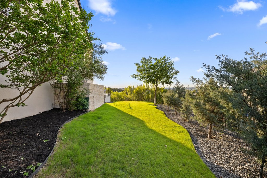 6900 Davenport Divide Road Austin, TX 78738 - Photo 34 of 40