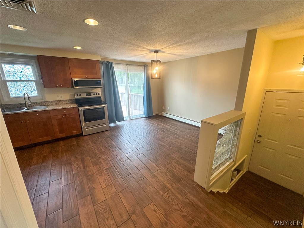 30 Ely Road, Unit 2 Cheektowaga, NY 14043 - Photo 3 of 20