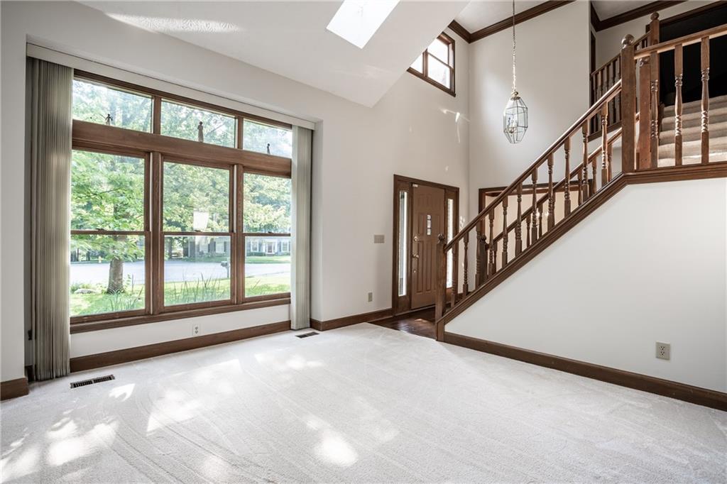 14378 Oak Ridge Court Carmel, IN 46032 - Photo 5 of 35 Gallery Image 5
