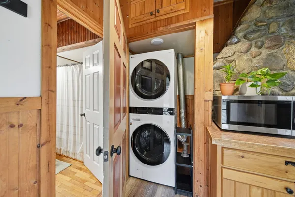 $400,000 | 6830 Paddock Lane, Jackson, MI 49201