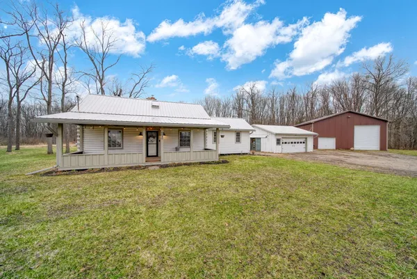 $400,000 | 6830 Paddock Lane, Jackson, MI 49201