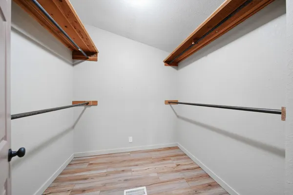 $400,000 | 6830 Paddock Lane, Jackson, MI 49201