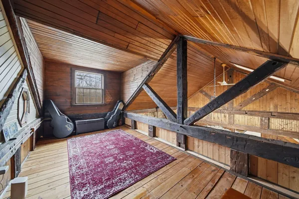 $400,000 | 6830 Paddock Lane, Jackson, MI 49201