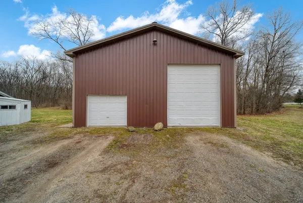 $400,000 | 6830 Paddock Lane, Jackson, MI 49201