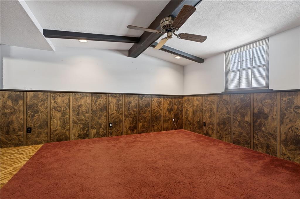 300 Moon Ridge Circle Freedom, PA 15042 - Photo 24 of 37