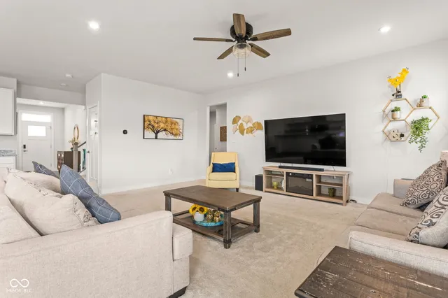 $3,750 | 569 Wilson Farm Drive, Fortville, IN 46040