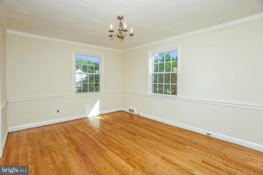 9 Tamworth Road Baltimore, MD 21210 - Photo 12 of 29 Dining Room