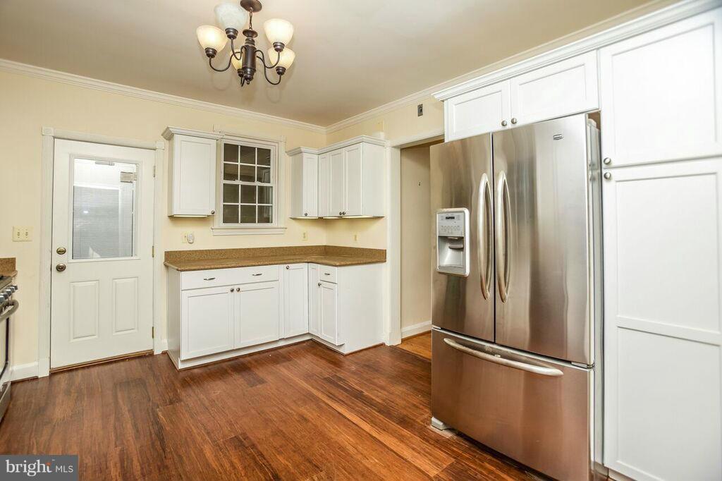 9 Tamworth Road Baltimore, MD 21210 - Photo 17 of 29 Kitchen