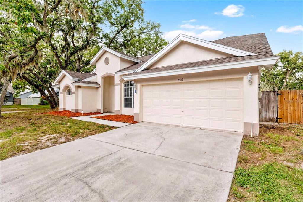 2302 Lyncrest Court Valrico, FL 33596 - Photo 22 of 22 Gallery Image 22