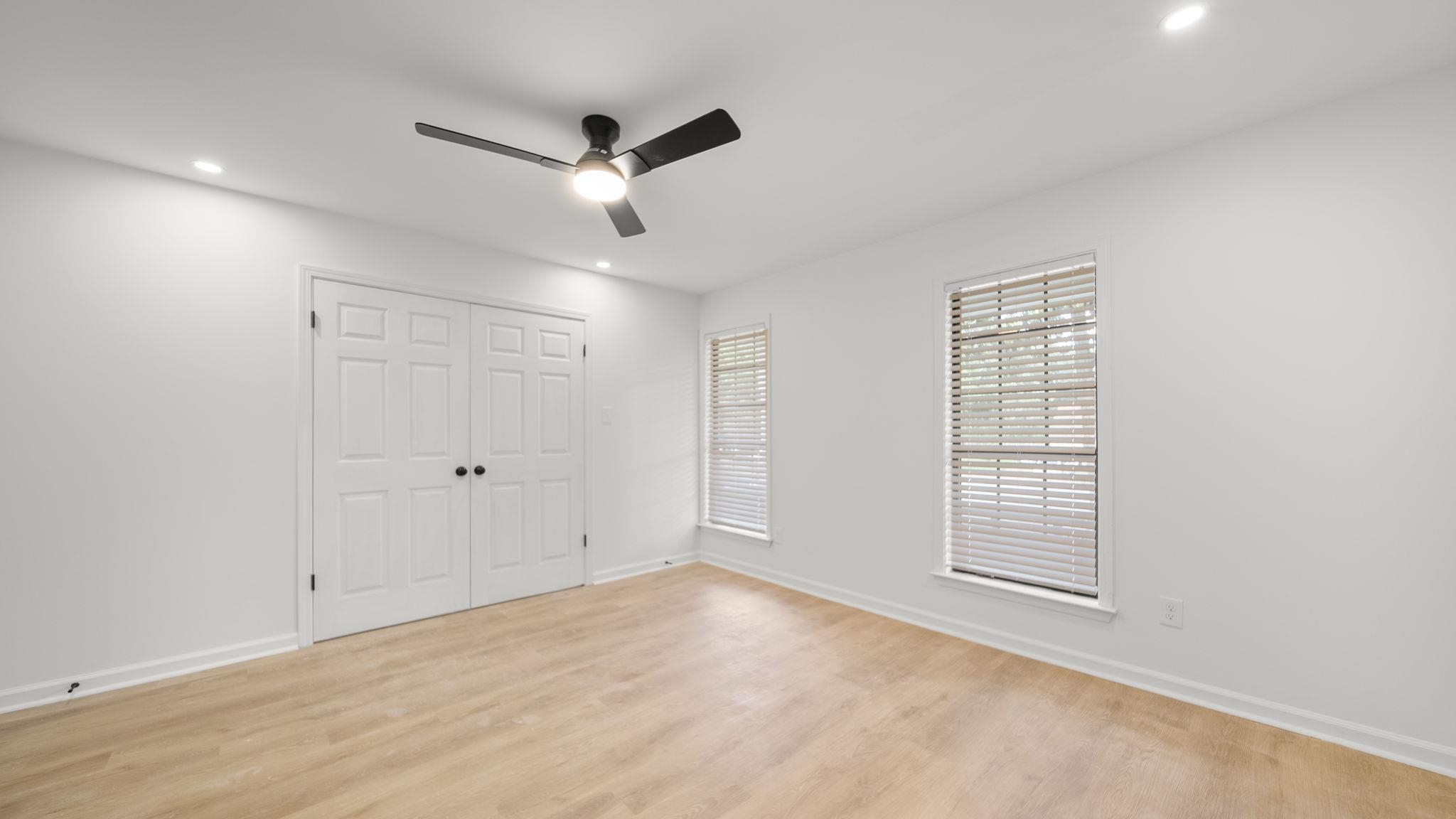 4351 Spring Oak Cove Memphis, TN 38125 - Photo 21 of 40 a view of an empty room with a window